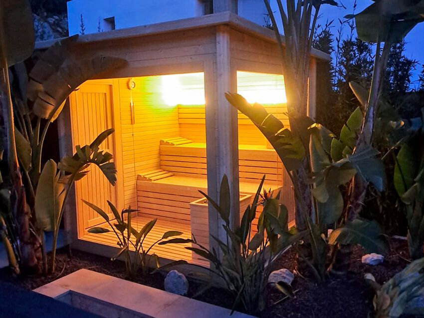 Sauna Olmo exterior instalada en Mallorca